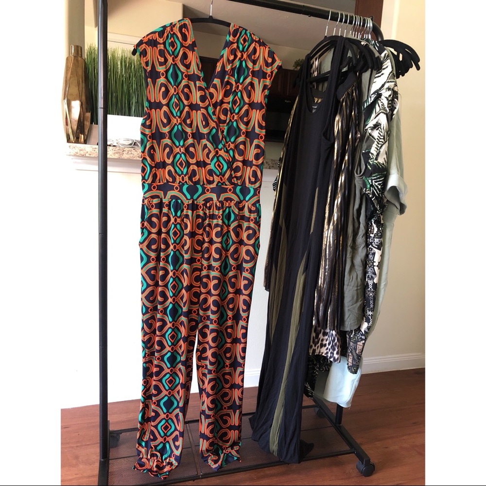 Tribal Print Jumpsuit; Sz 2x